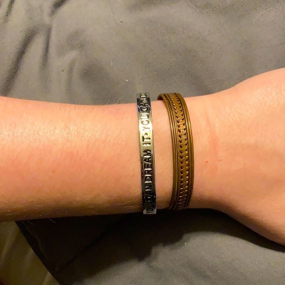 ✨3 for 10✨ Set of Adjustable Bangles